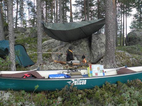 Camping während der Kanutour in Schweden
